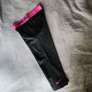 Nike Pro Black Spandex Capri